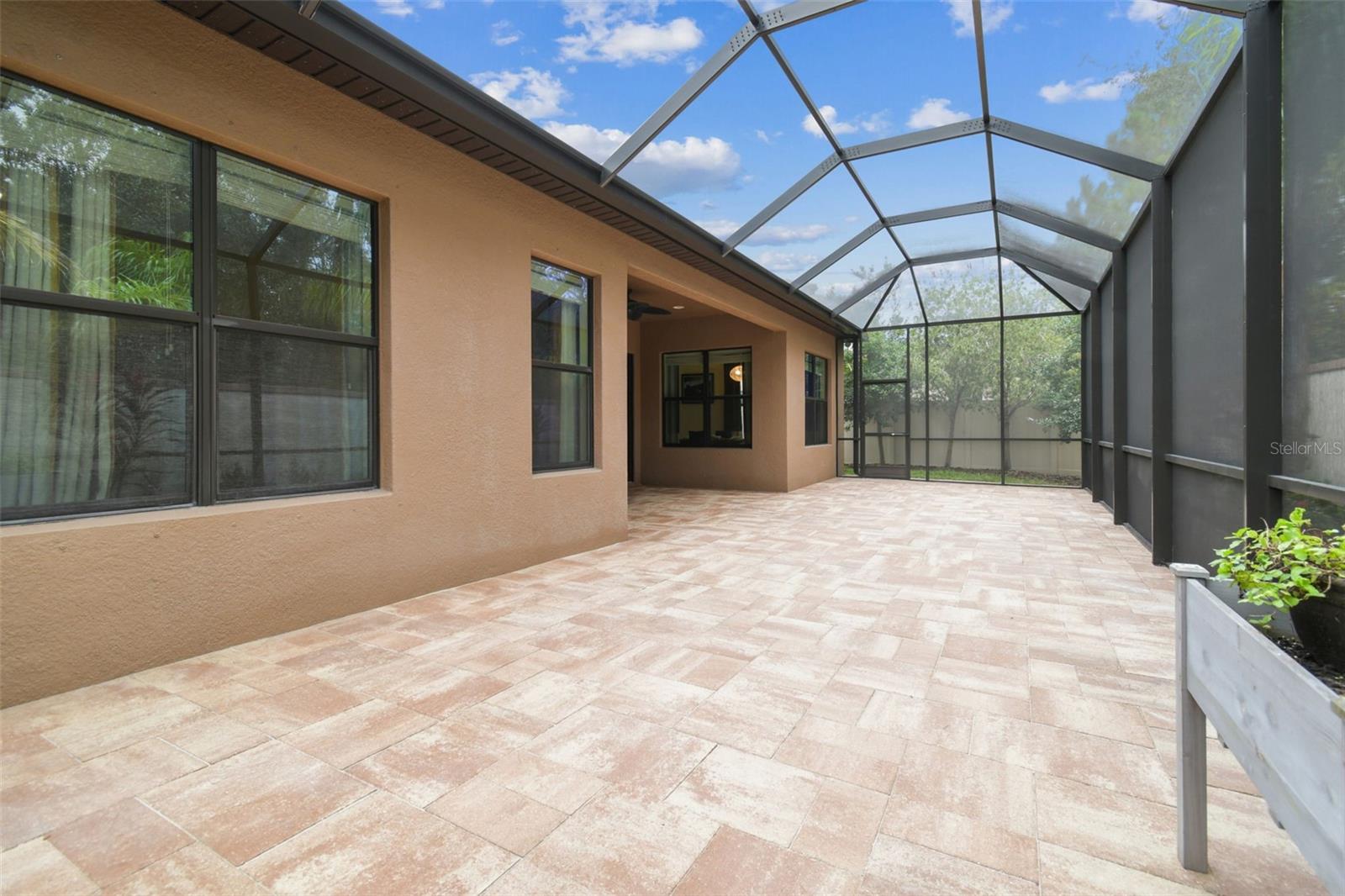 Image 69 of 76 For 5138 Lakecastle Drive