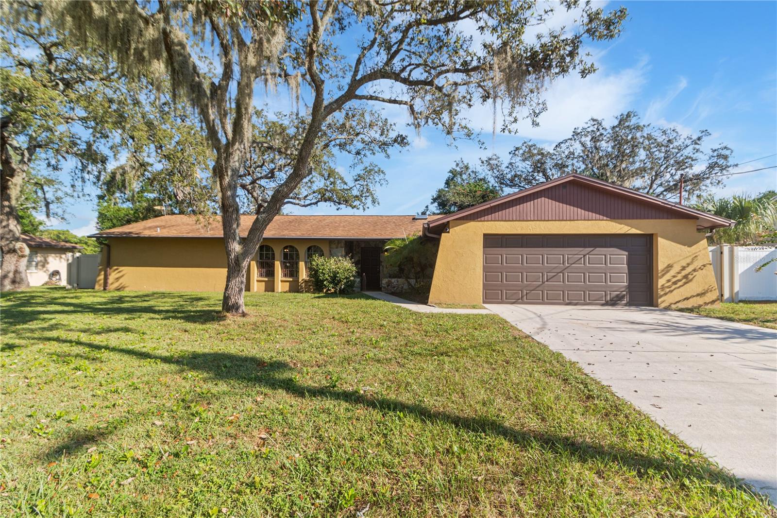 Details for 7132 Wrenwood Circle, TAMPA, FL 33617