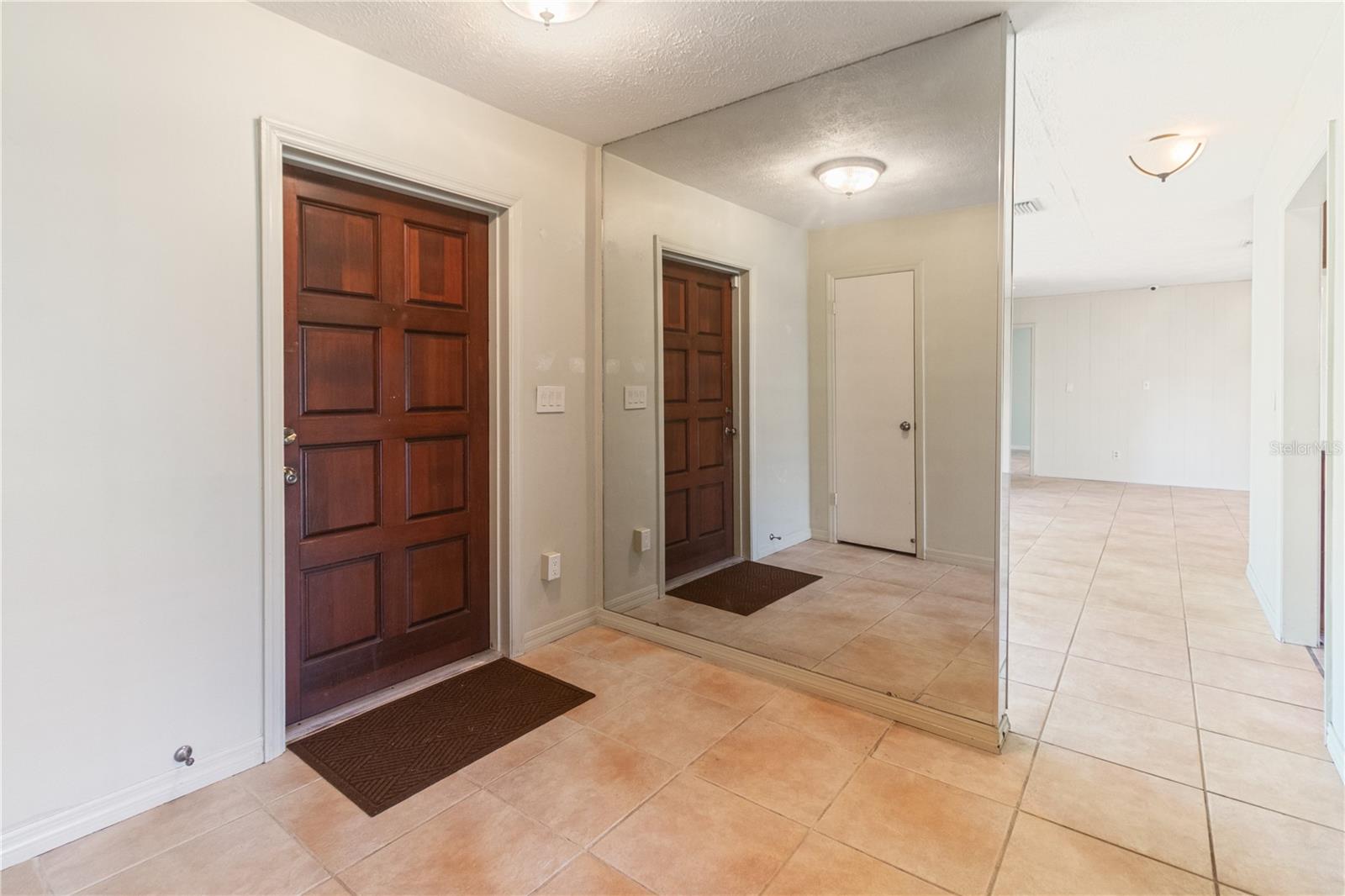 Image 7 of 34 For 7132 Wrenwood Circle
