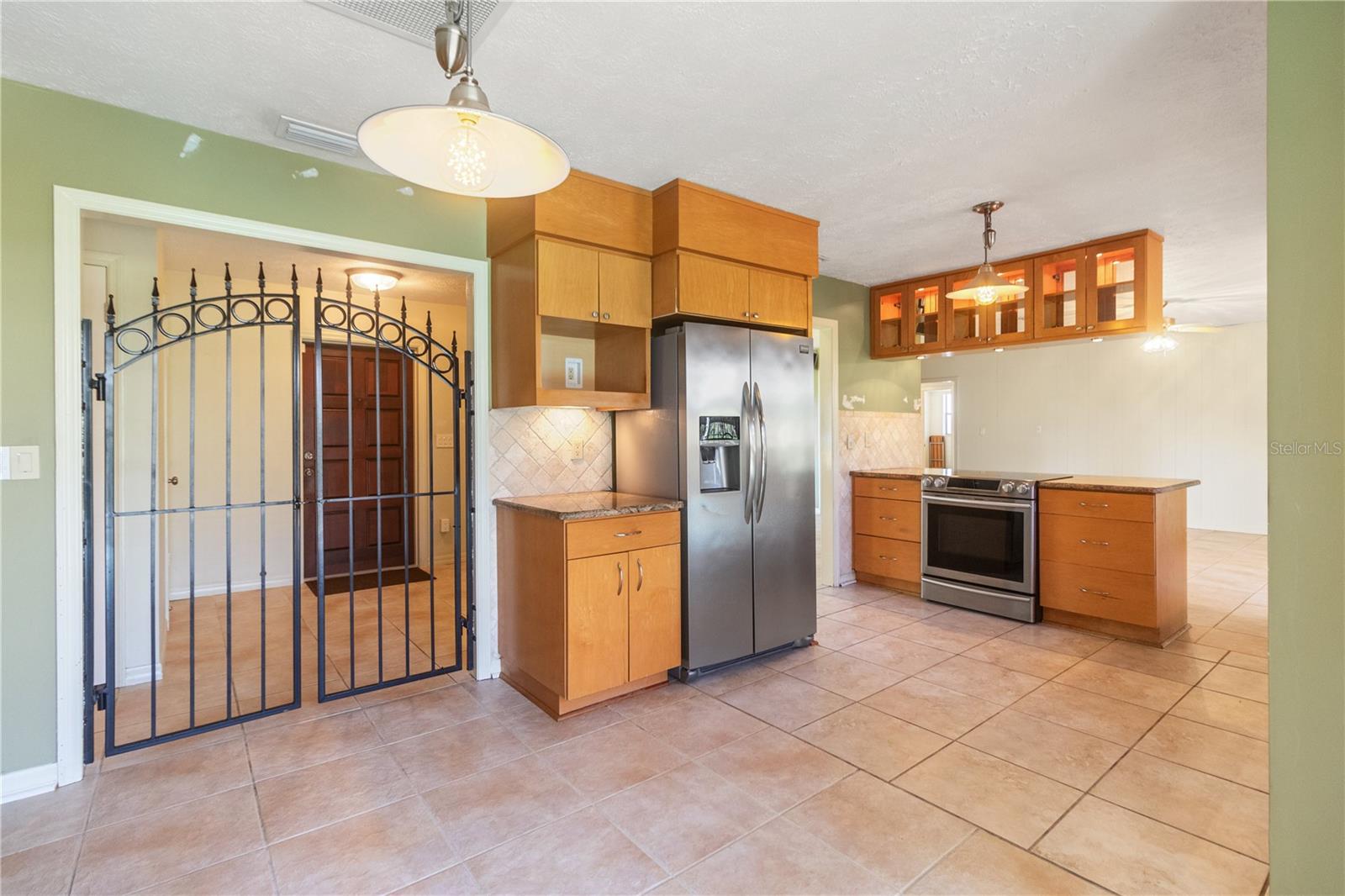 Image 9 of 34 For 7132 Wrenwood Circle