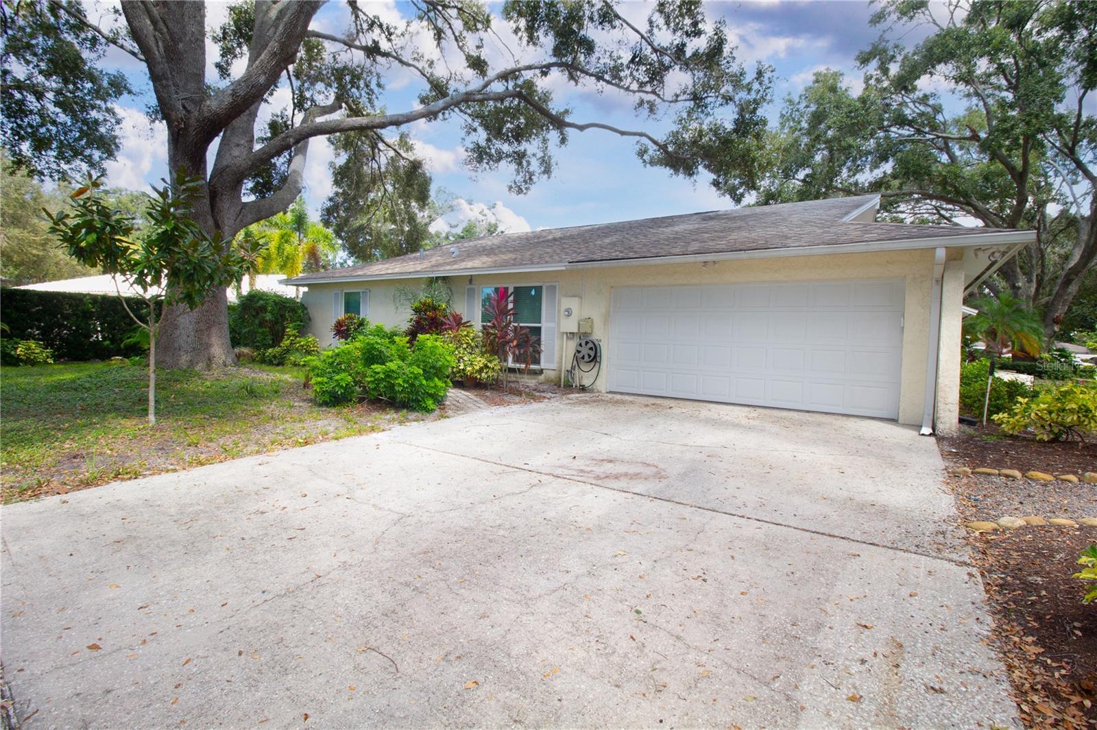 Image 33 of 39 For 2770 Westchester Drive S
