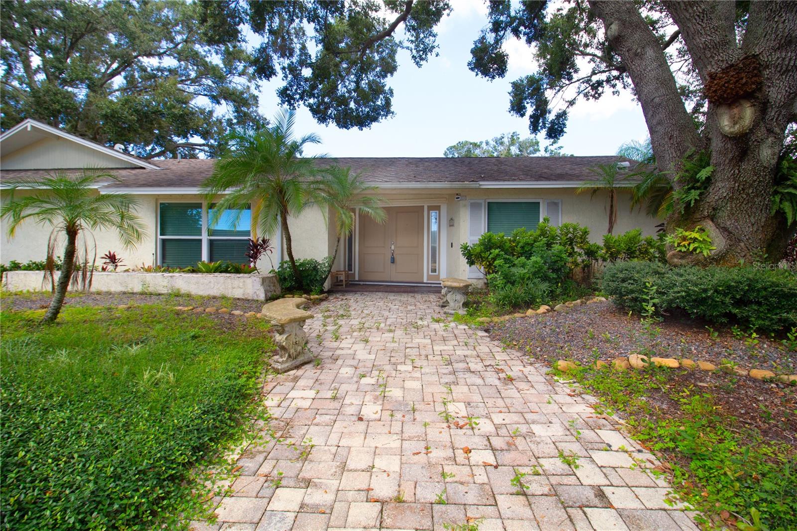 Image 36 of 39 For 2770 Westchester Drive S
