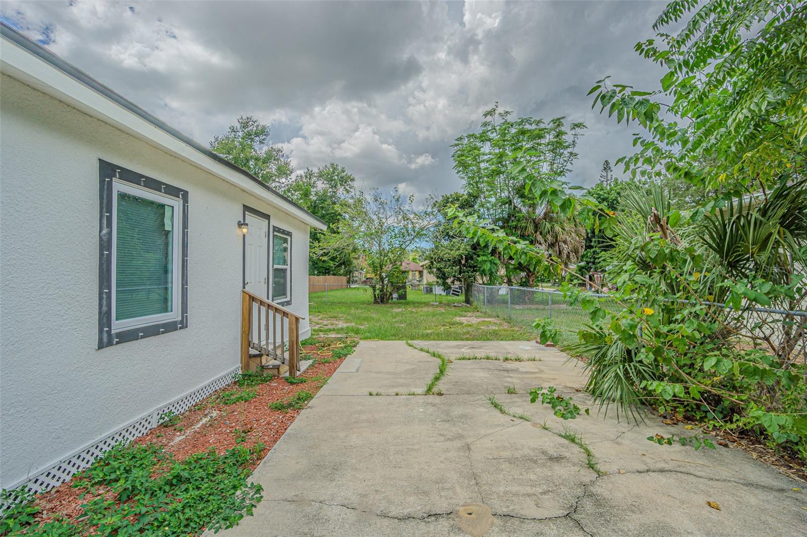Image 8 of 23 For 3416 Phillips Street