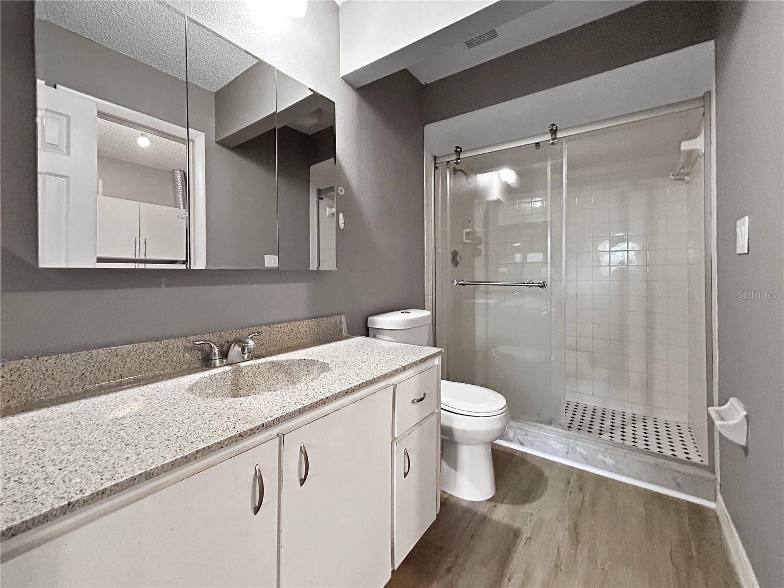 Image 12 of 28 For 11511 113th Street 5c