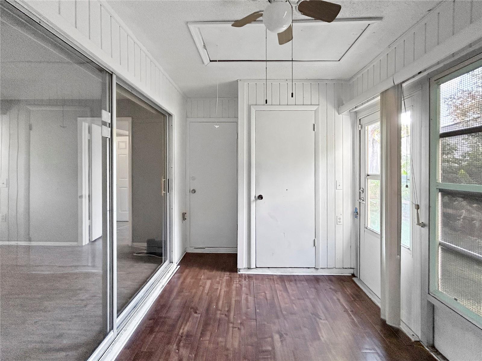 Image 18 of 28 For 11511 113th Street 5c