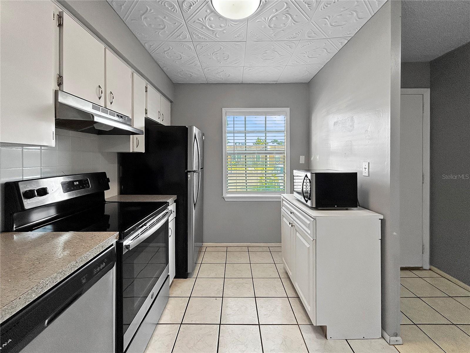 Image 4 of 28 For 11511 113th Street 5c