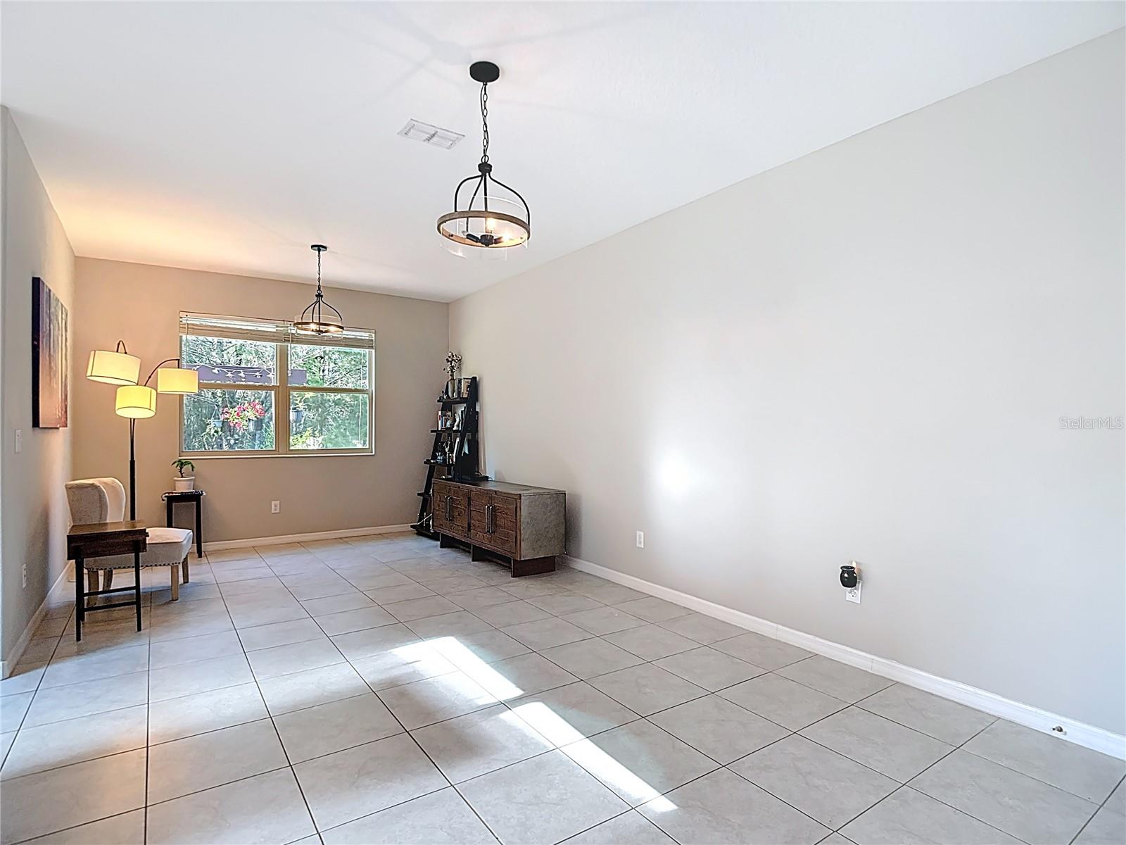 Image 12 of 53 For 11742 Castine Street