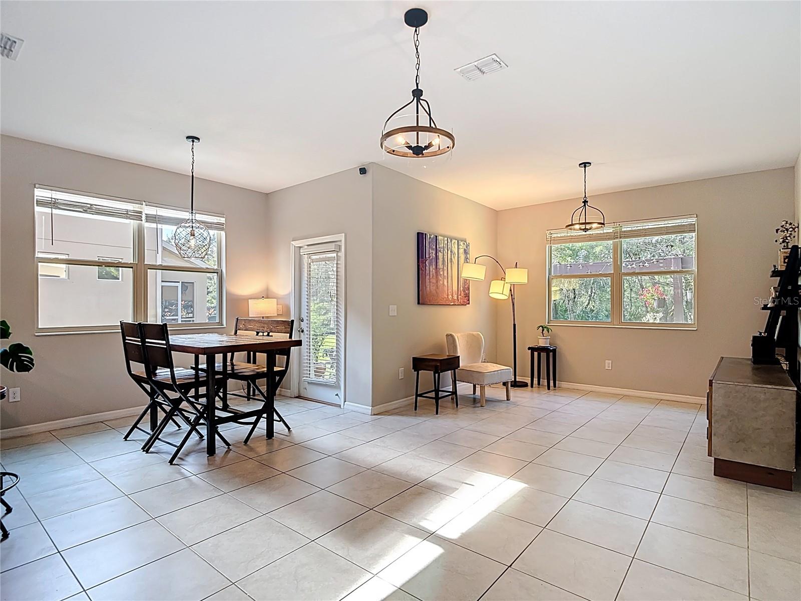Image 38 of 53 For 11742 Castine Street