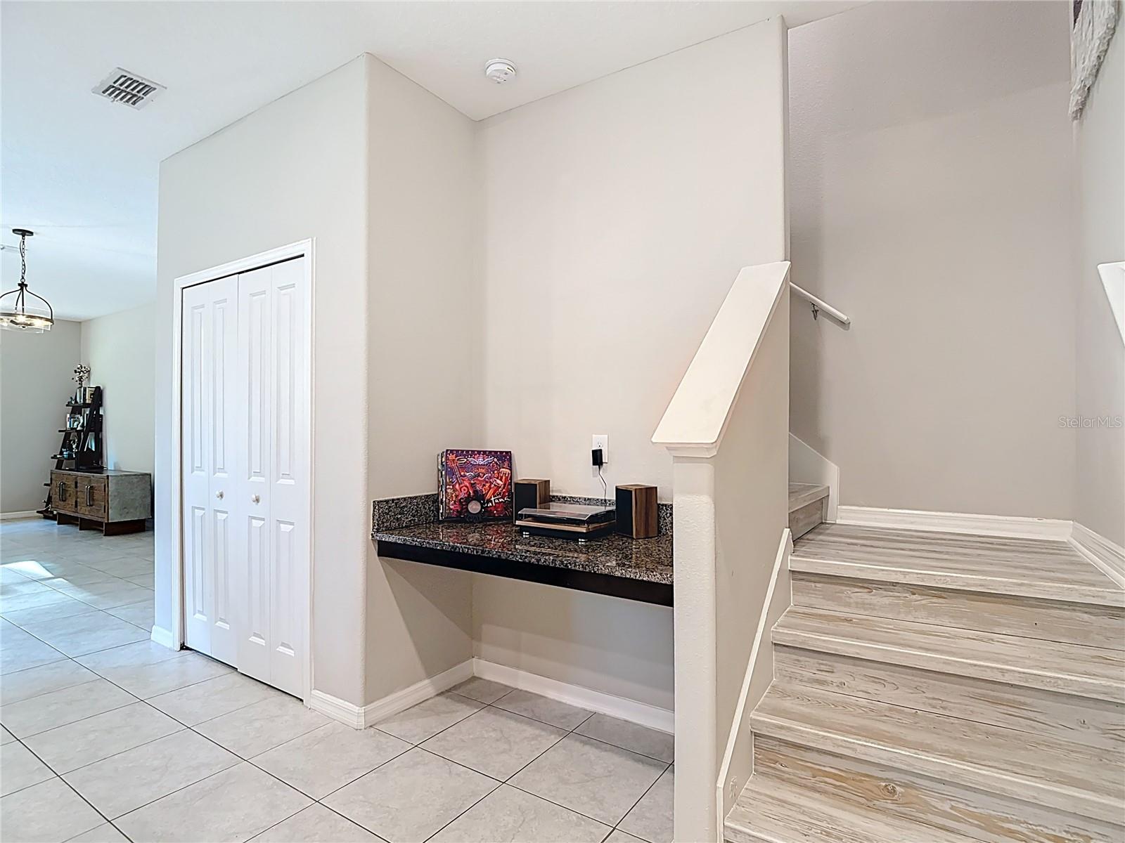 Image 6 of 53 For 11742 Castine Street