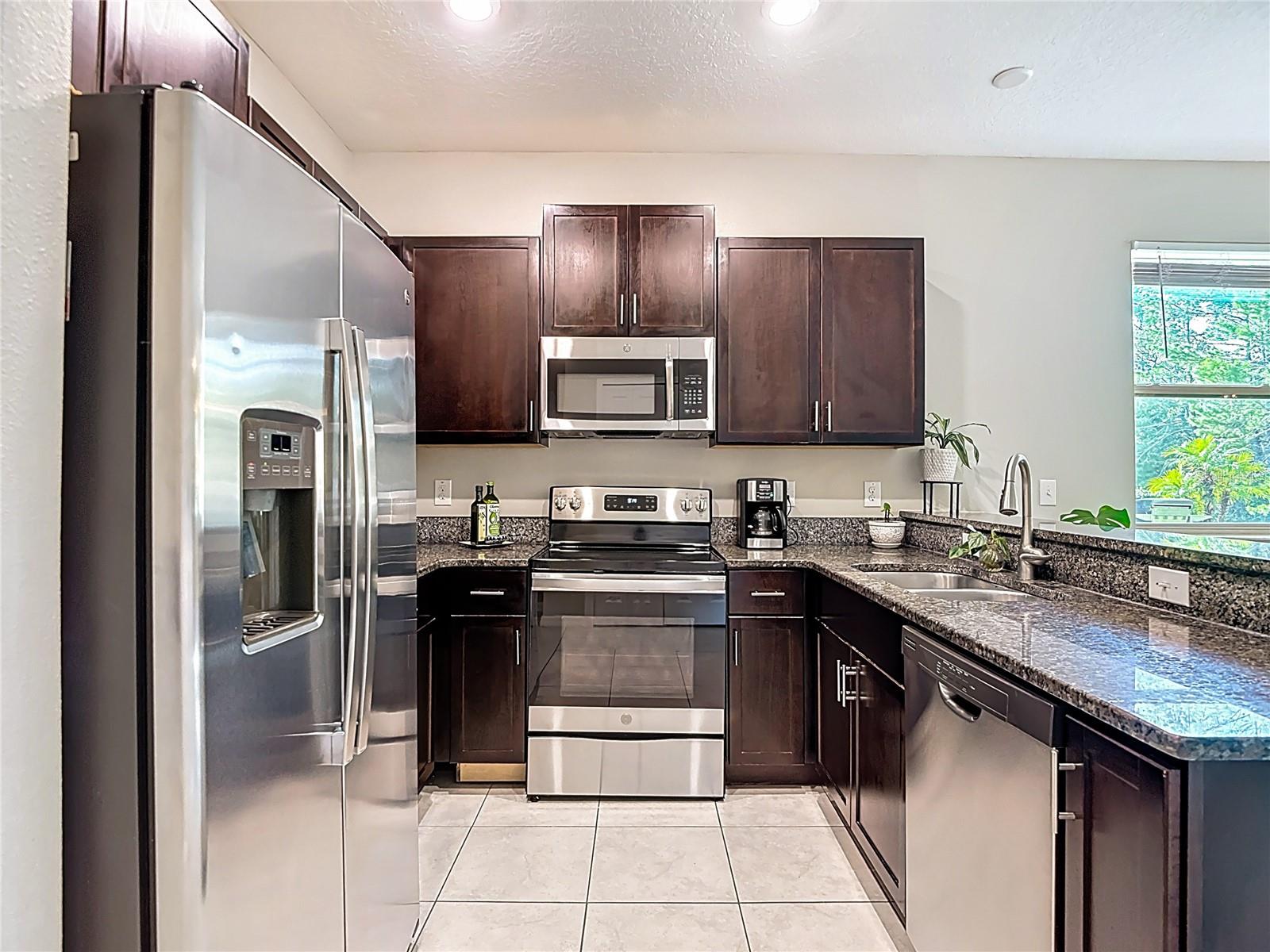 Image 8 of 53 For 11742 Castine Street