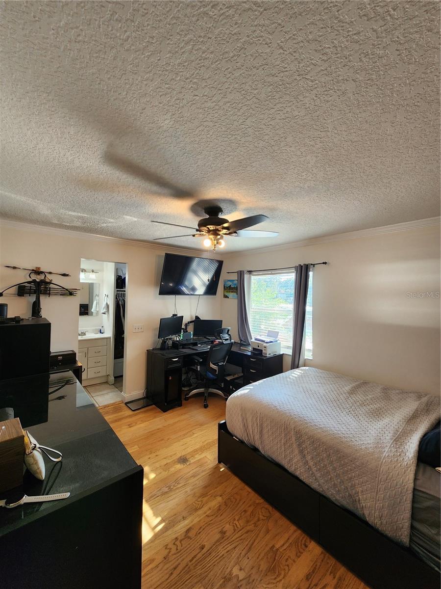 Image 13 of 37 For 107 Lauber Way B
