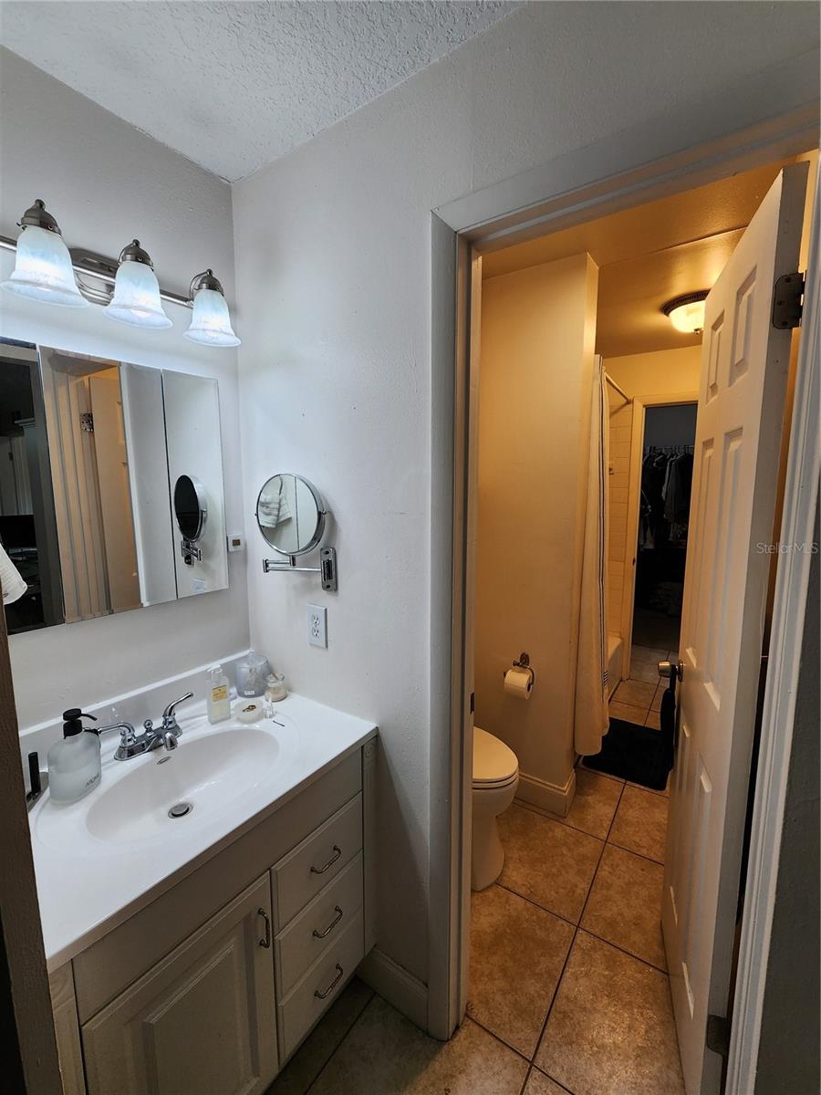 Image 31 of 37 For 107 Lauber Way B