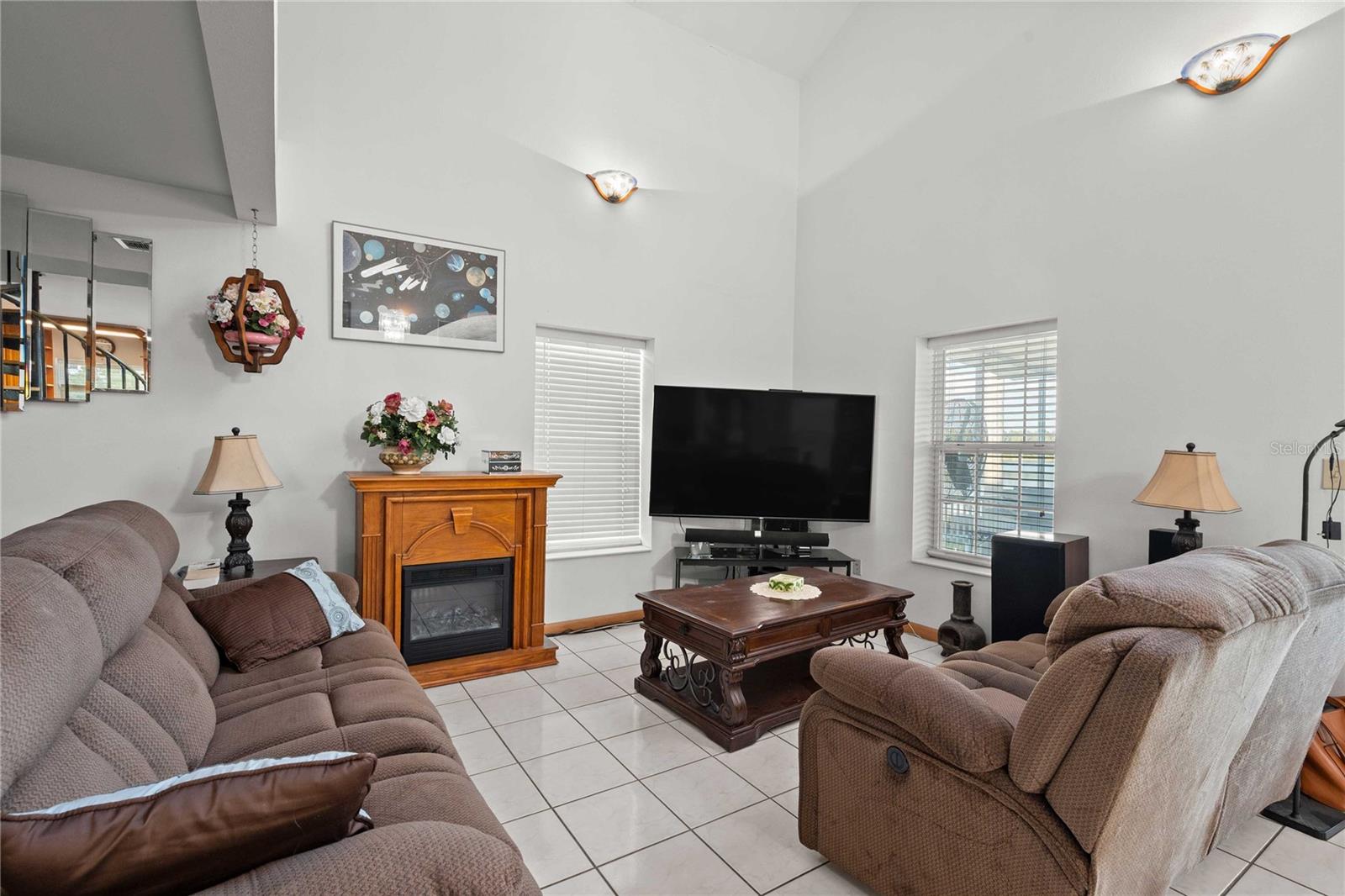 Image 11 of 73 For 10836 Land O Lakes Boulevard