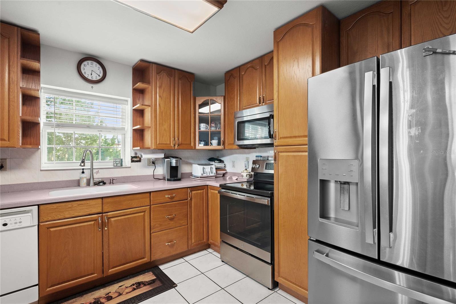 Image 16 of 73 For 10836 Land O Lakes Boulevard