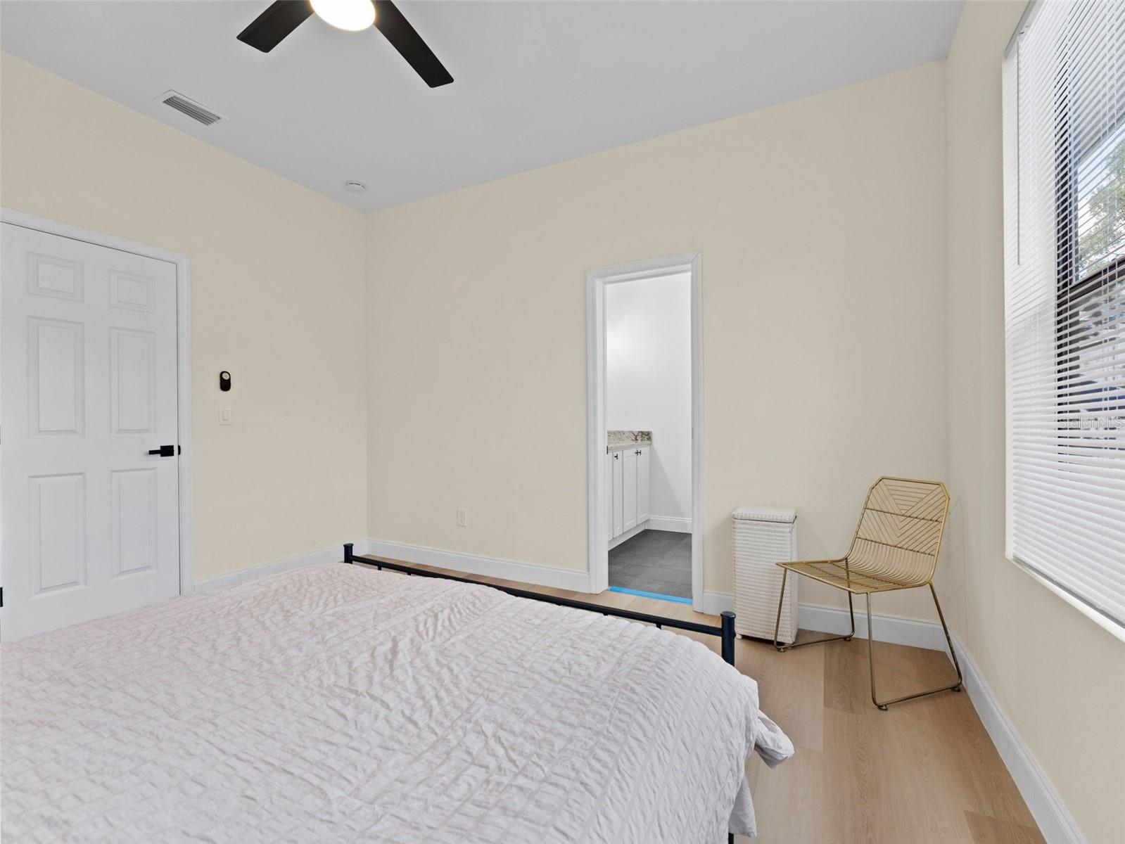 Image 16 of 38 For 1514 26th Avenue