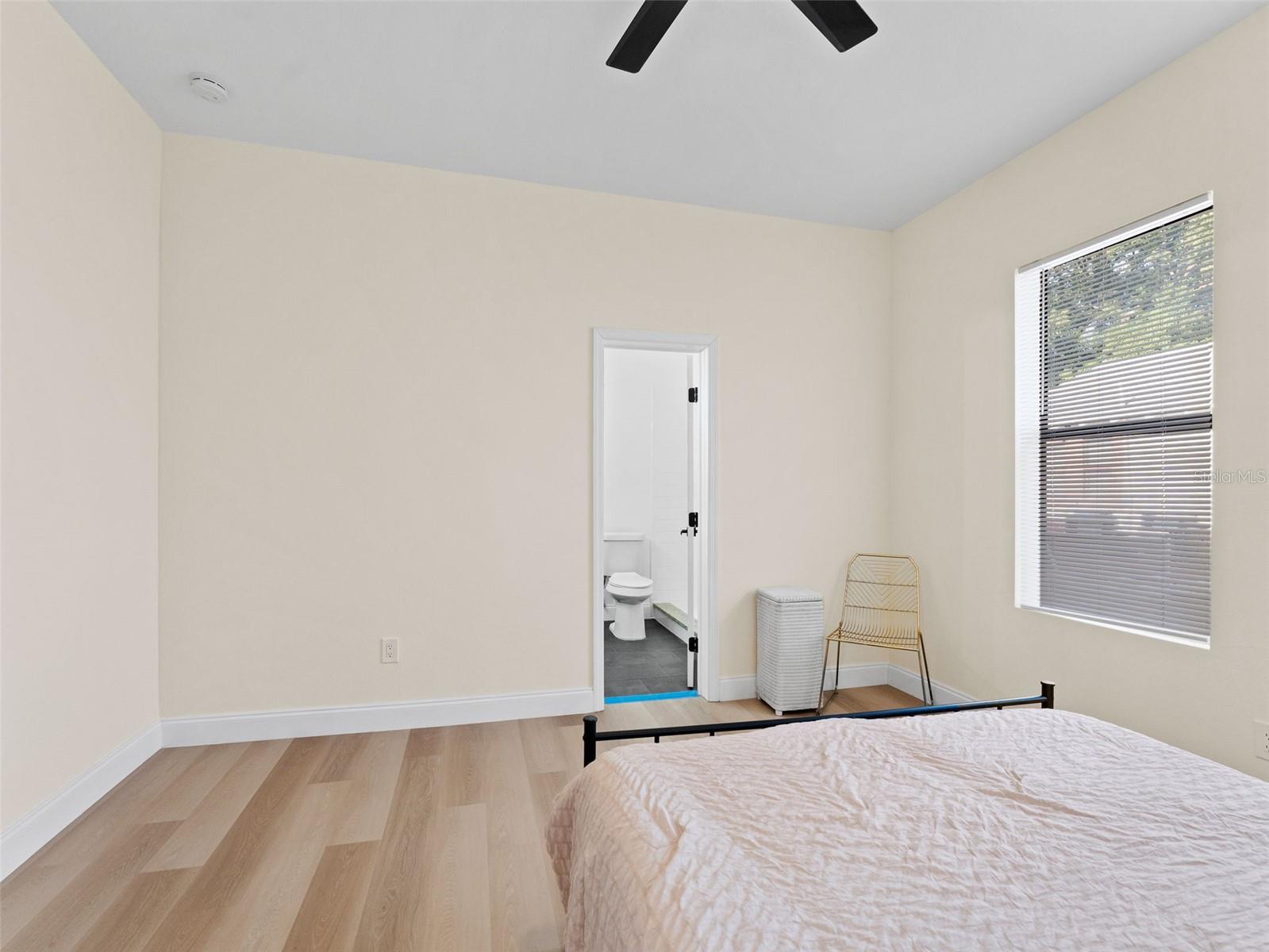 Image 17 of 38 For 1514 26th Avenue
