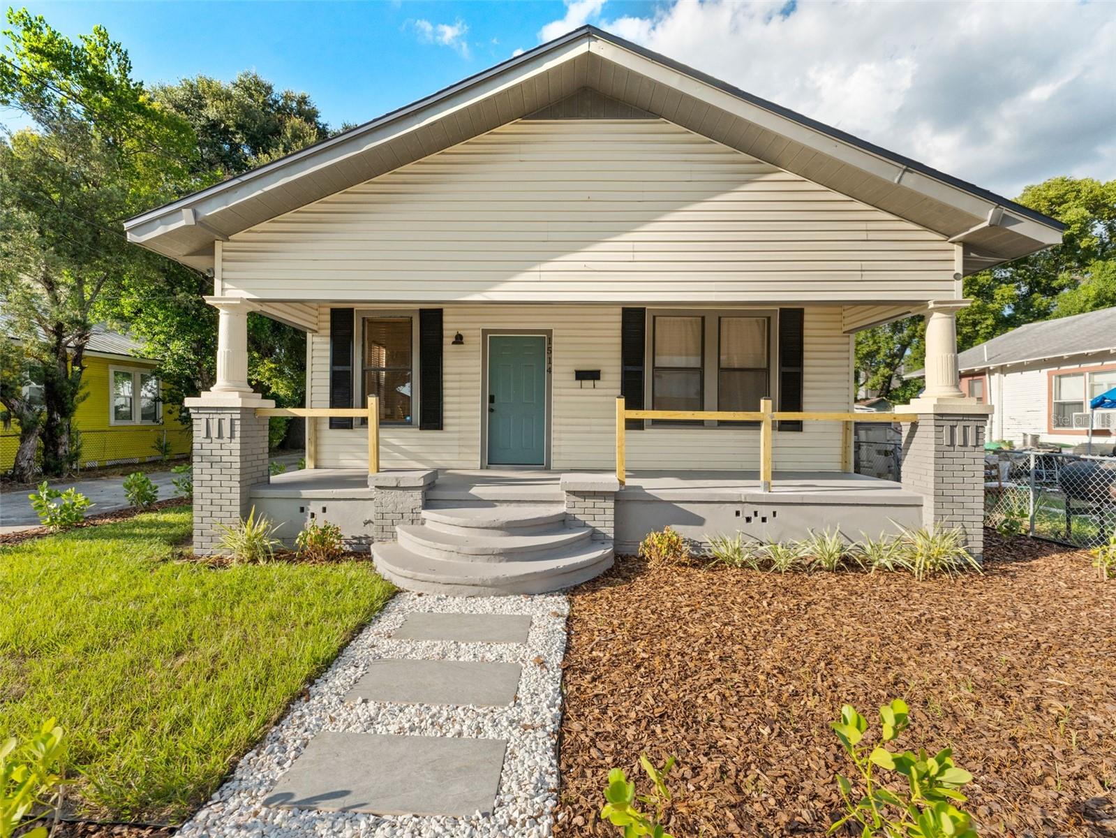 Image 4 of 38 For 1514 26th Avenue