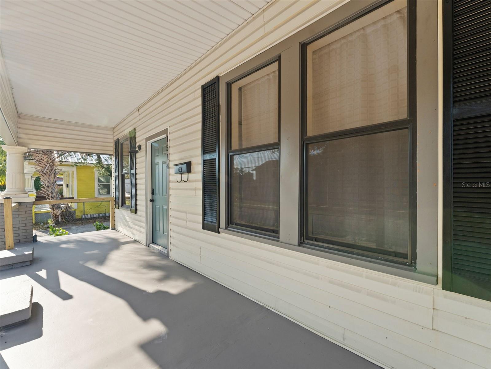 Image 5 of 38 For 1514 26th Avenue