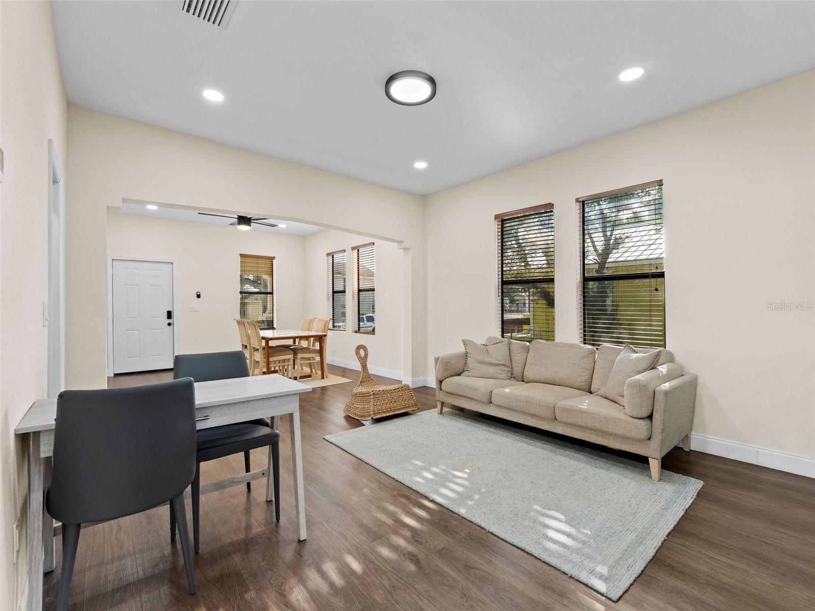 Image 9 of 38 For 1514 26th Avenue