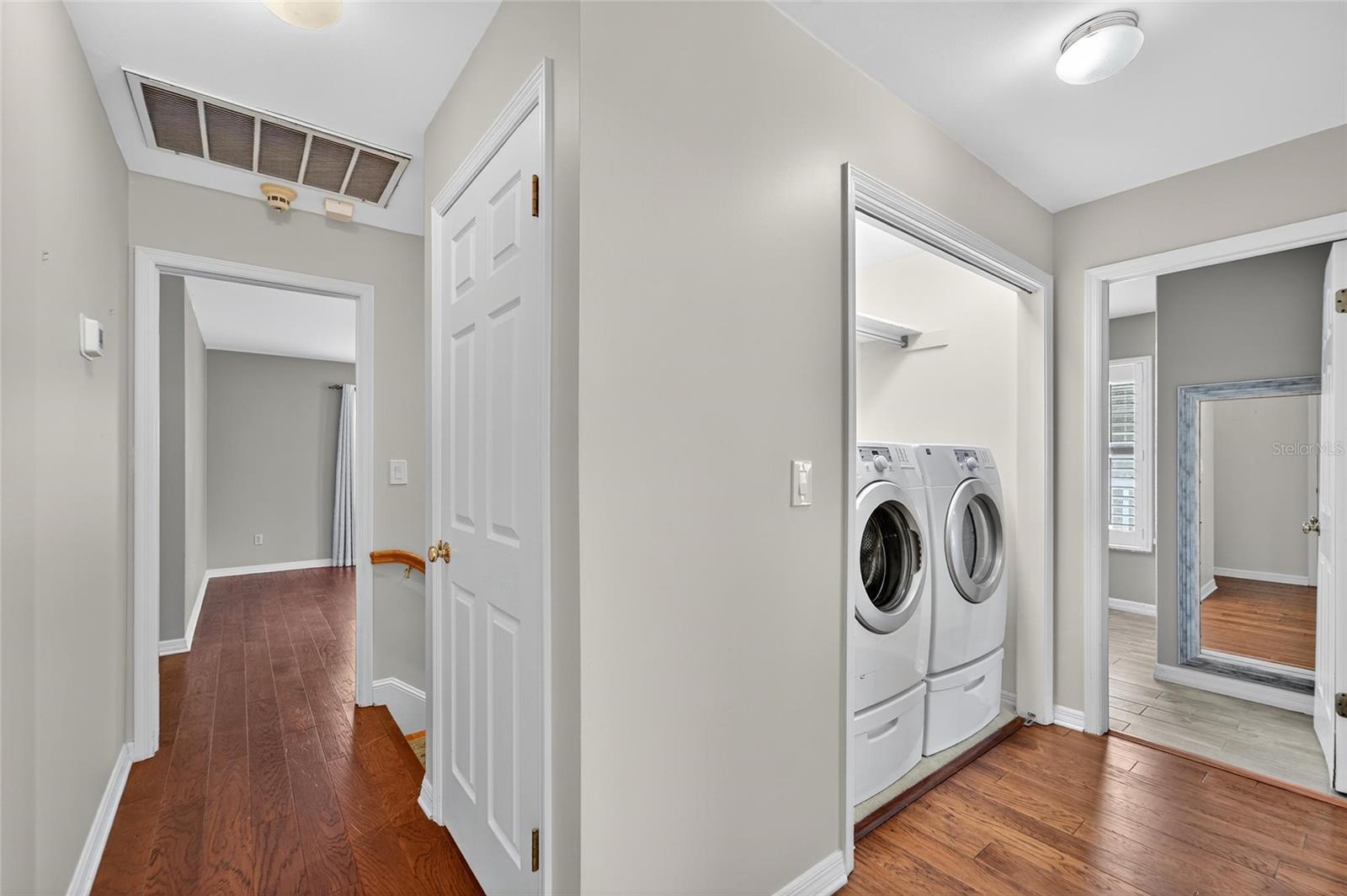 Image 37 of 42 For 4401 Cleveland Street