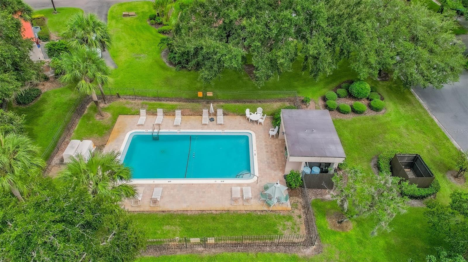 Image 13 of 55 For 107 Seville Court N