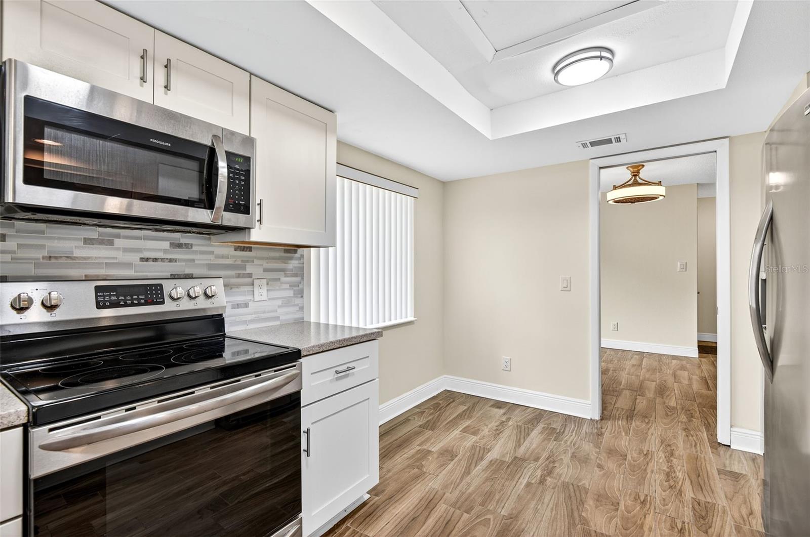 Image 20 of 55 For 107 Seville Court N