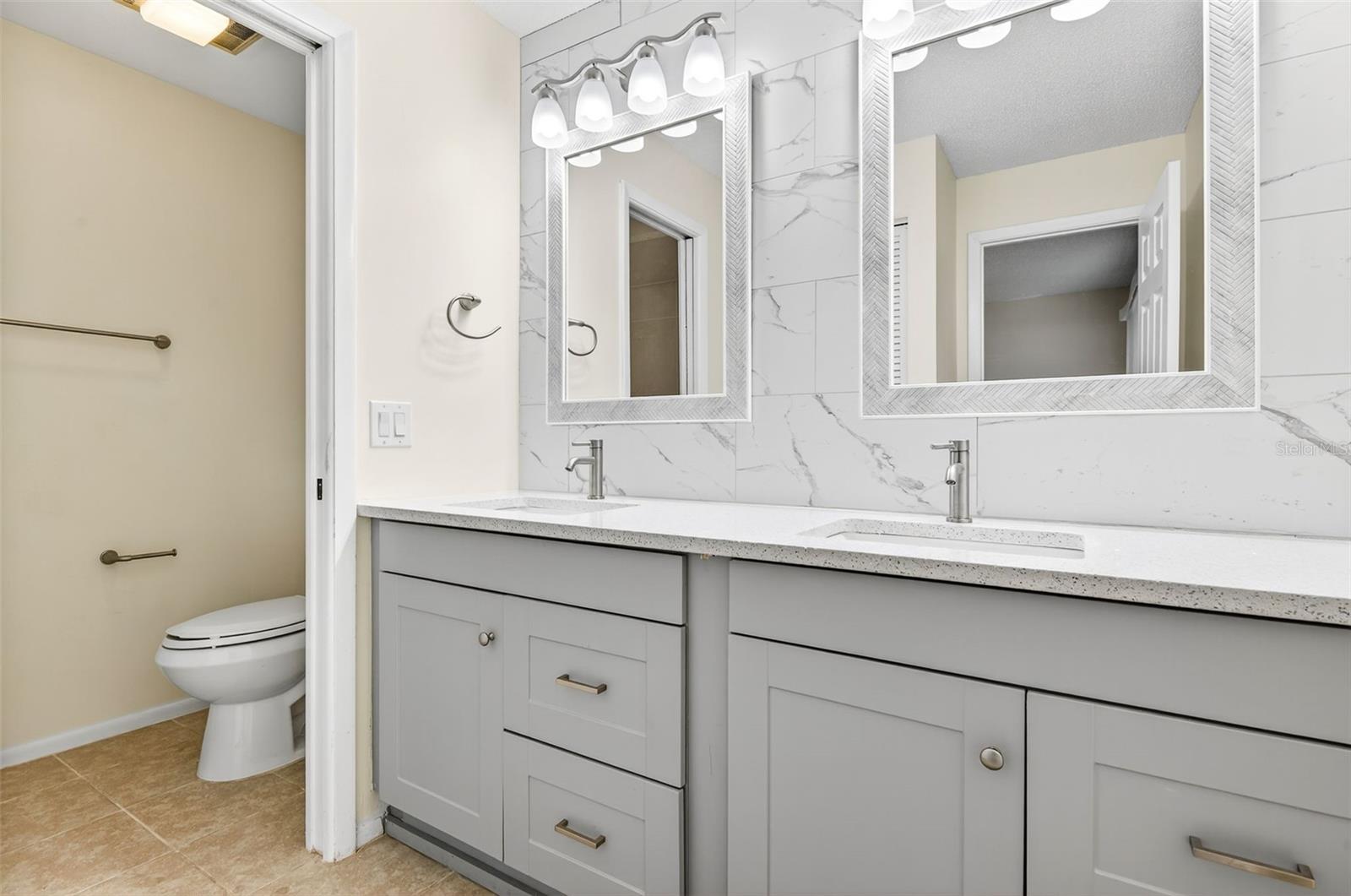 Image 34 of 55 For 107 Seville Court N