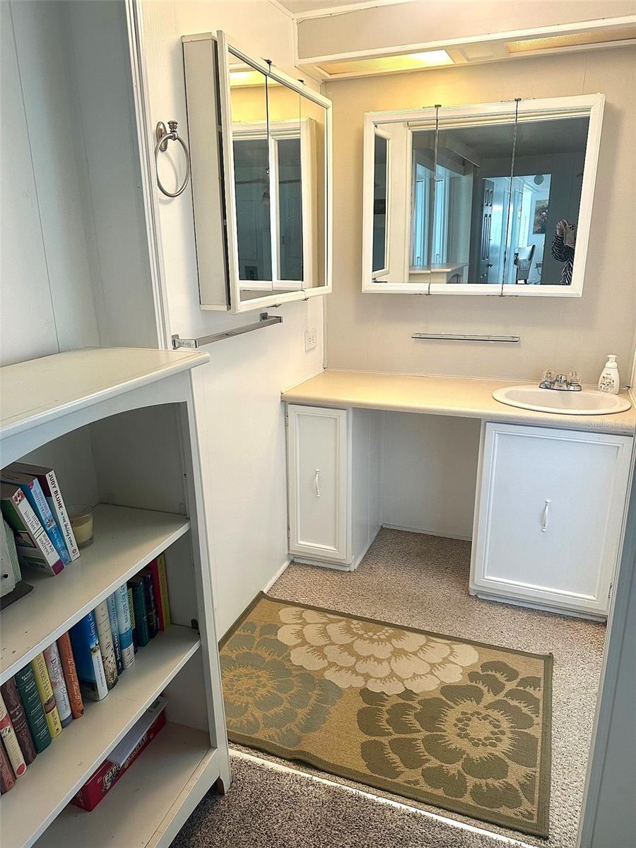 Image 11 of 18 For 9790 66th Street N 310