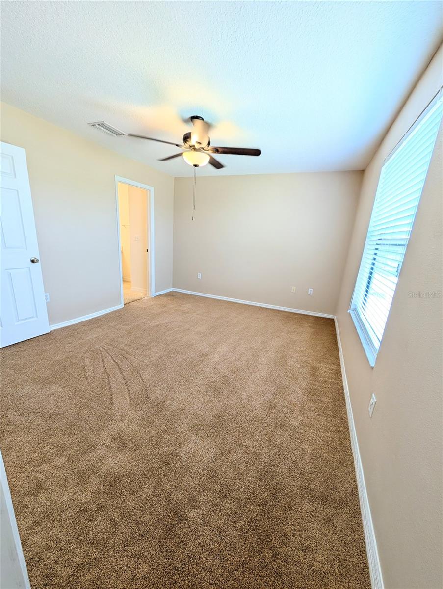 Image 13 of 25 For 2516 Oleander Lakes Drive