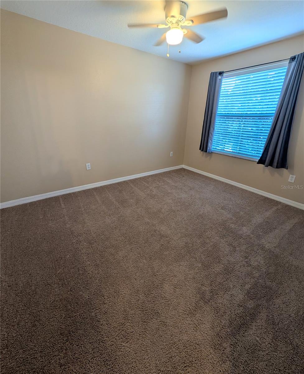 Image 18 of 25 For 2516 Oleander Lakes Drive