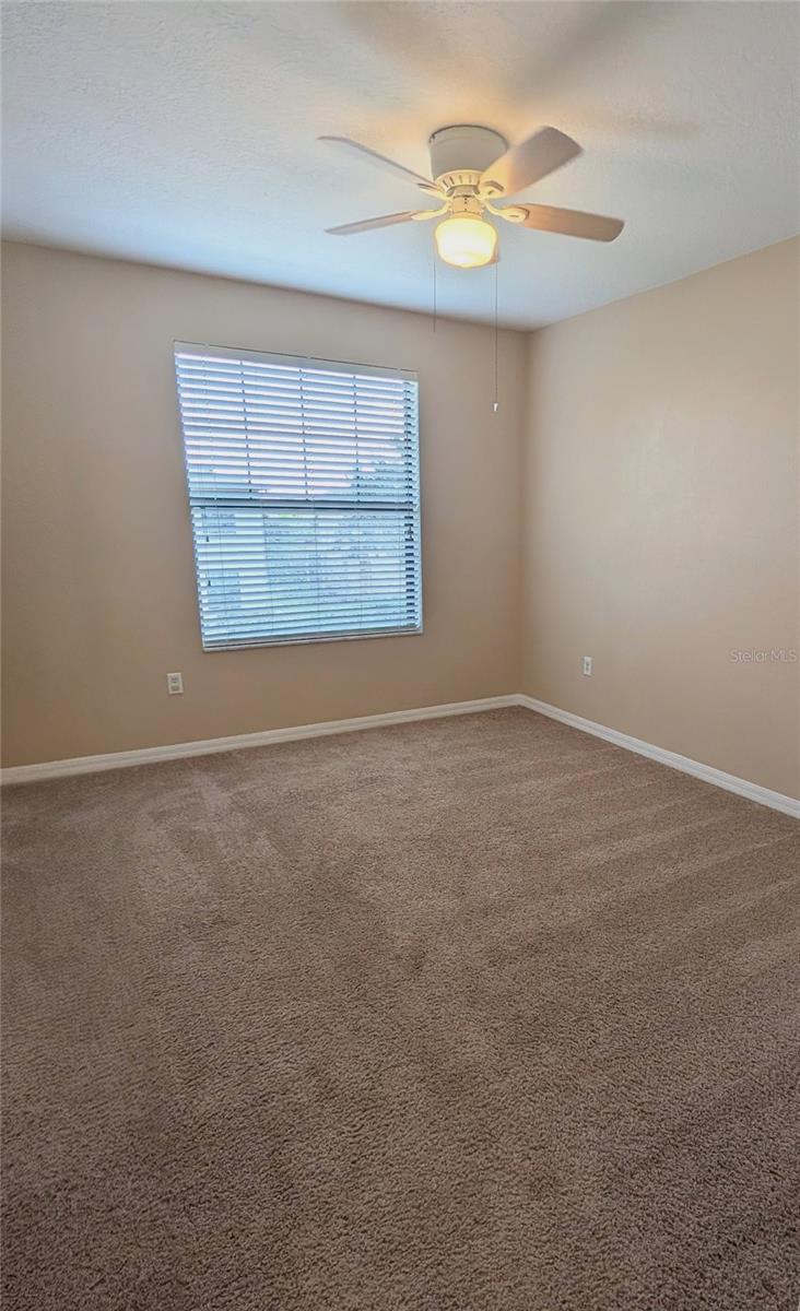 Image 19 of 25 For 2516 Oleander Lakes Drive