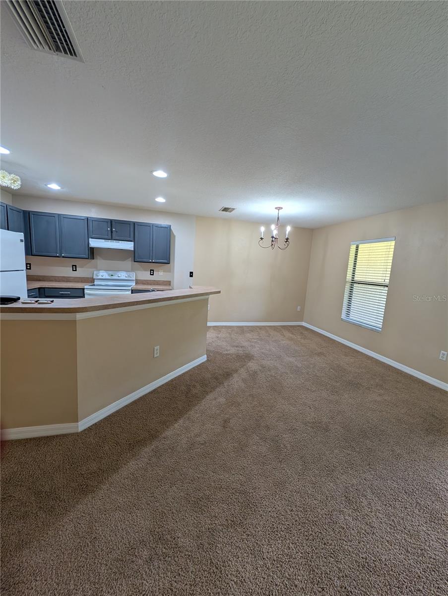 Image 5 of 25 For 2516 Oleander Lakes Drive