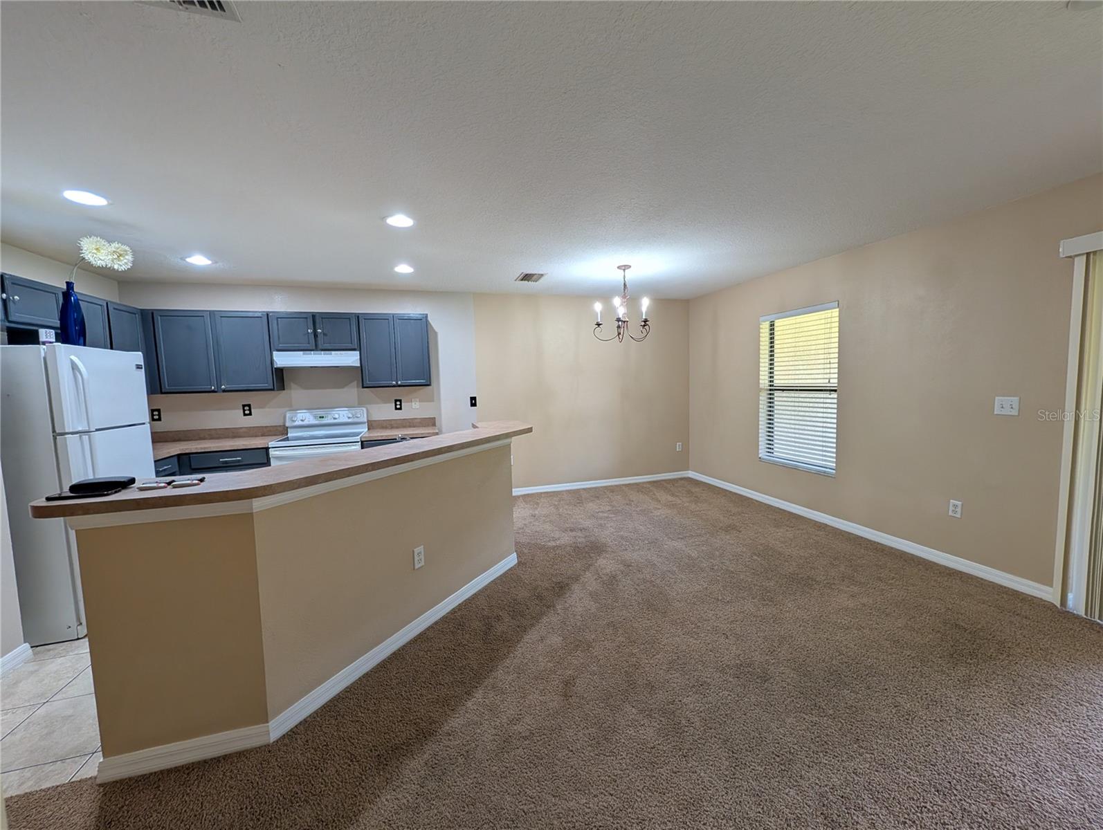 Image 7 of 25 For 2516 Oleander Lakes Drive