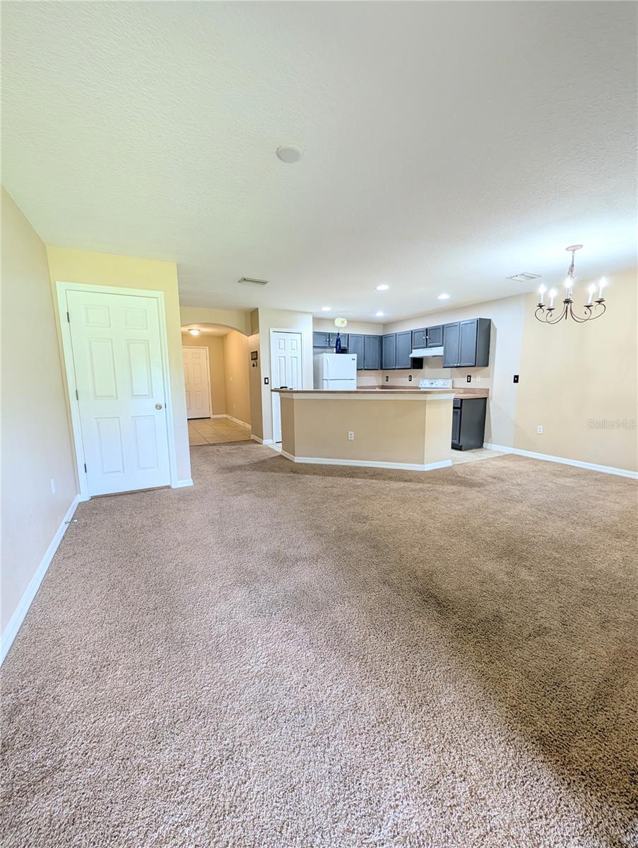 Image 8 of 25 For 2516 Oleander Lakes Drive