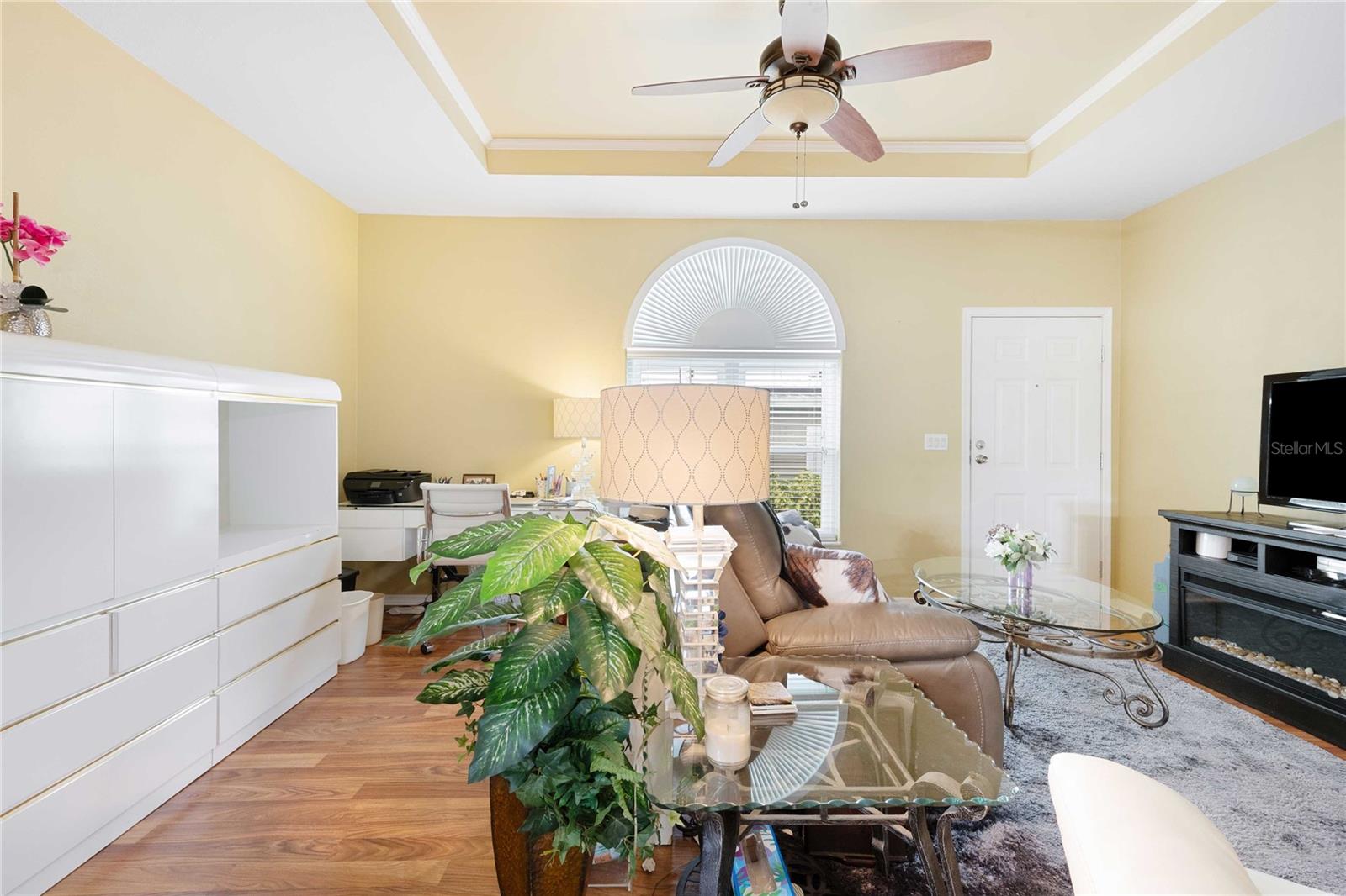 Image 11 of 58 For 37407 Sandra Avenue