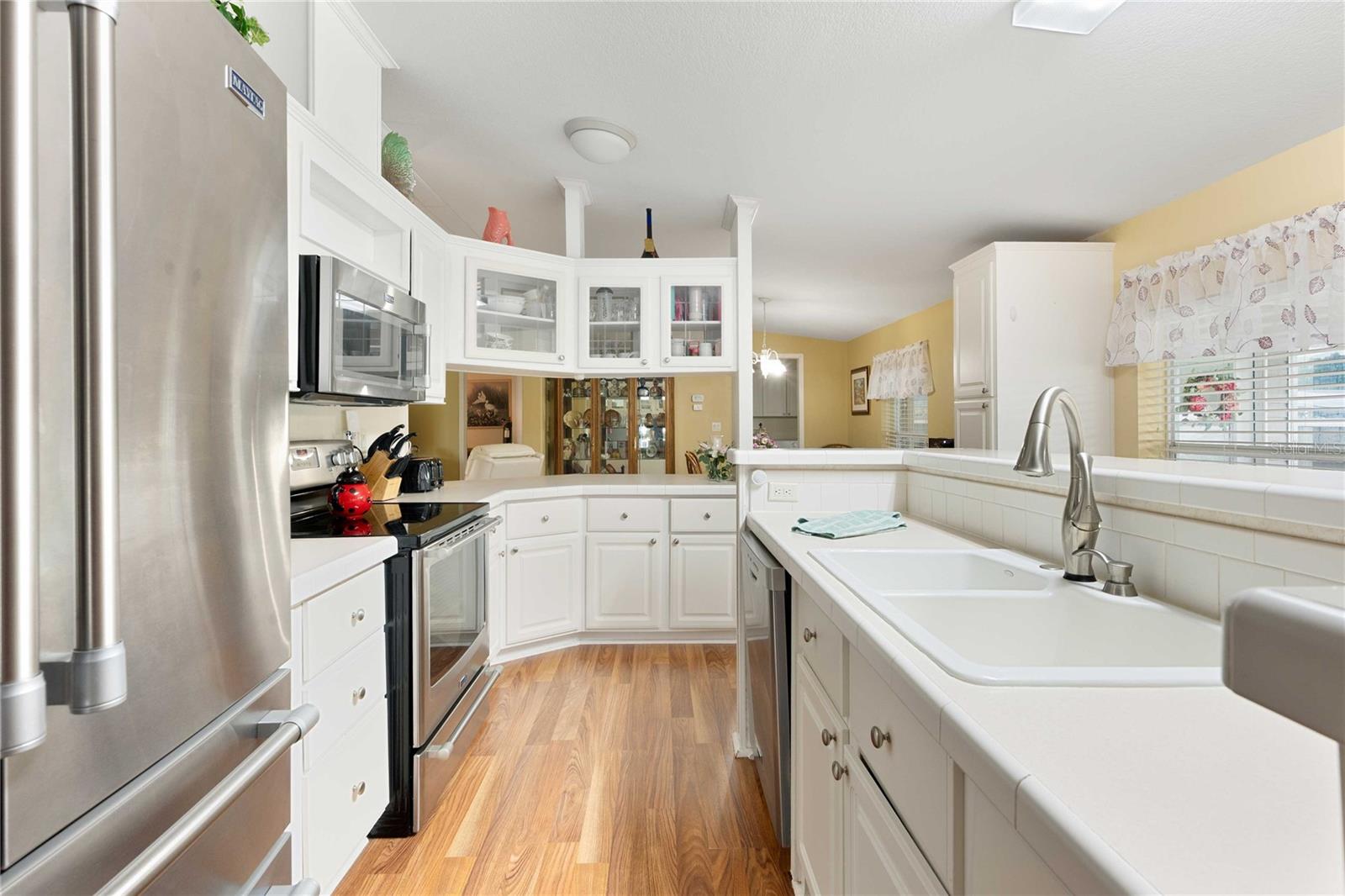 Image 3 of 58 For 37407 Sandra Avenue