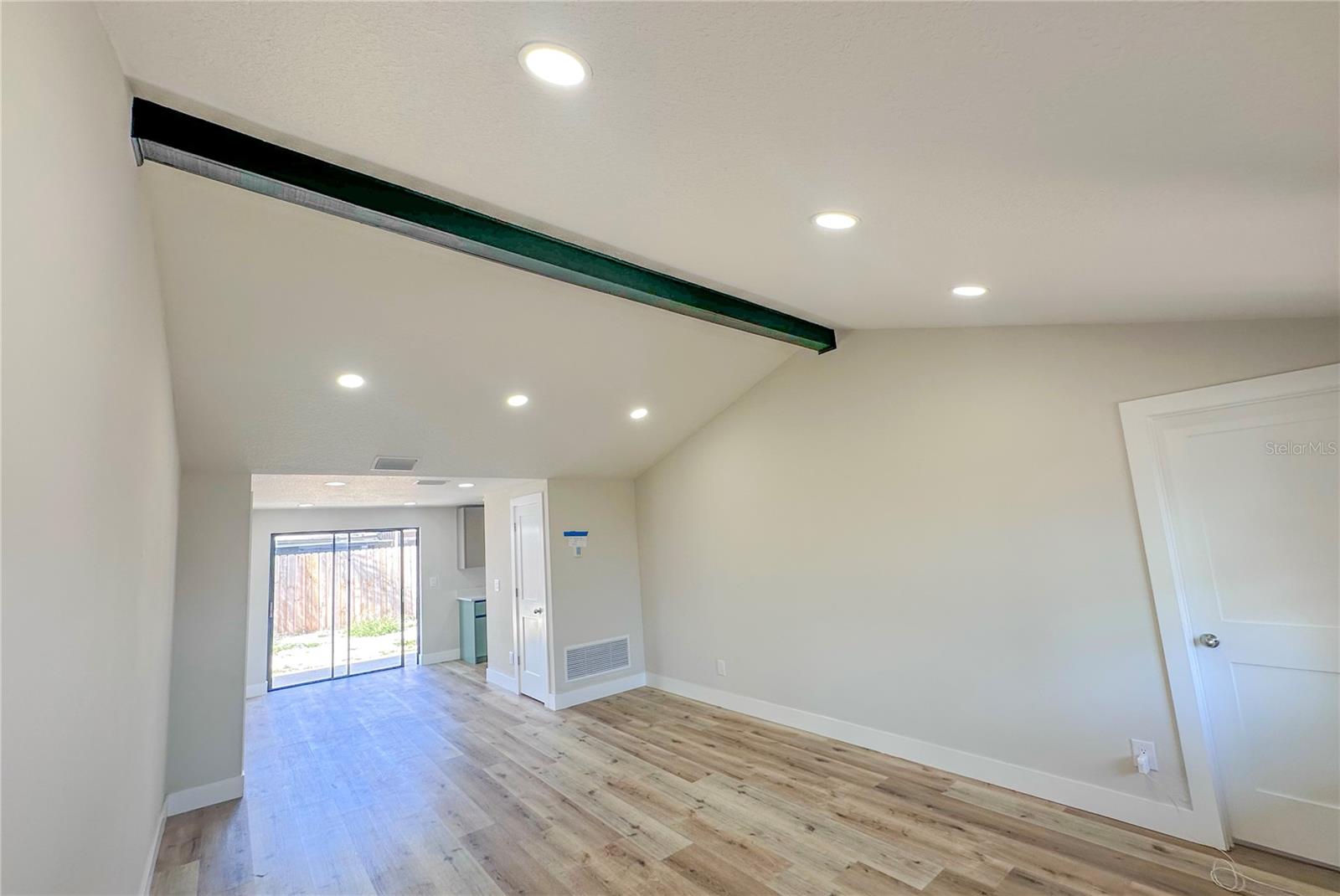 Image 12 of 29 For 8902 Wing Tip Court