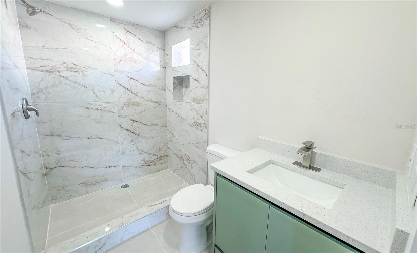 Image 22 of 29 For 8902 Wing Tip Court