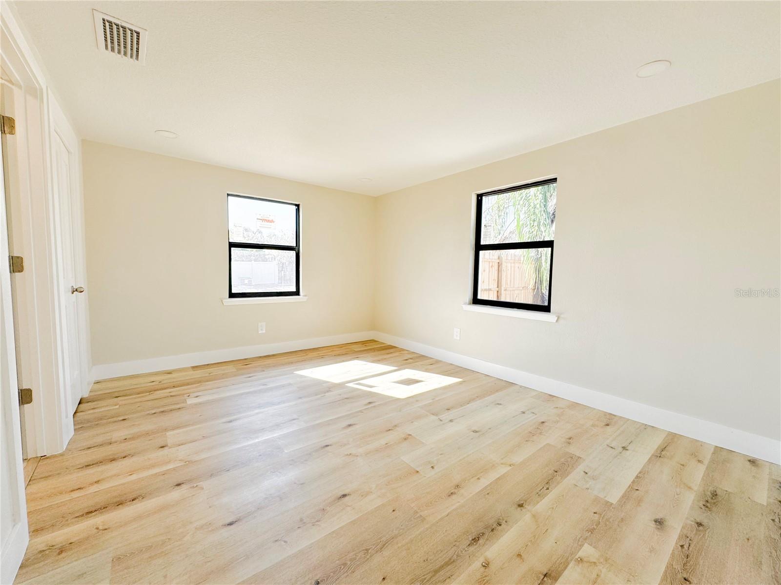 Image 8 of 29 For 8902 Wing Tip Court