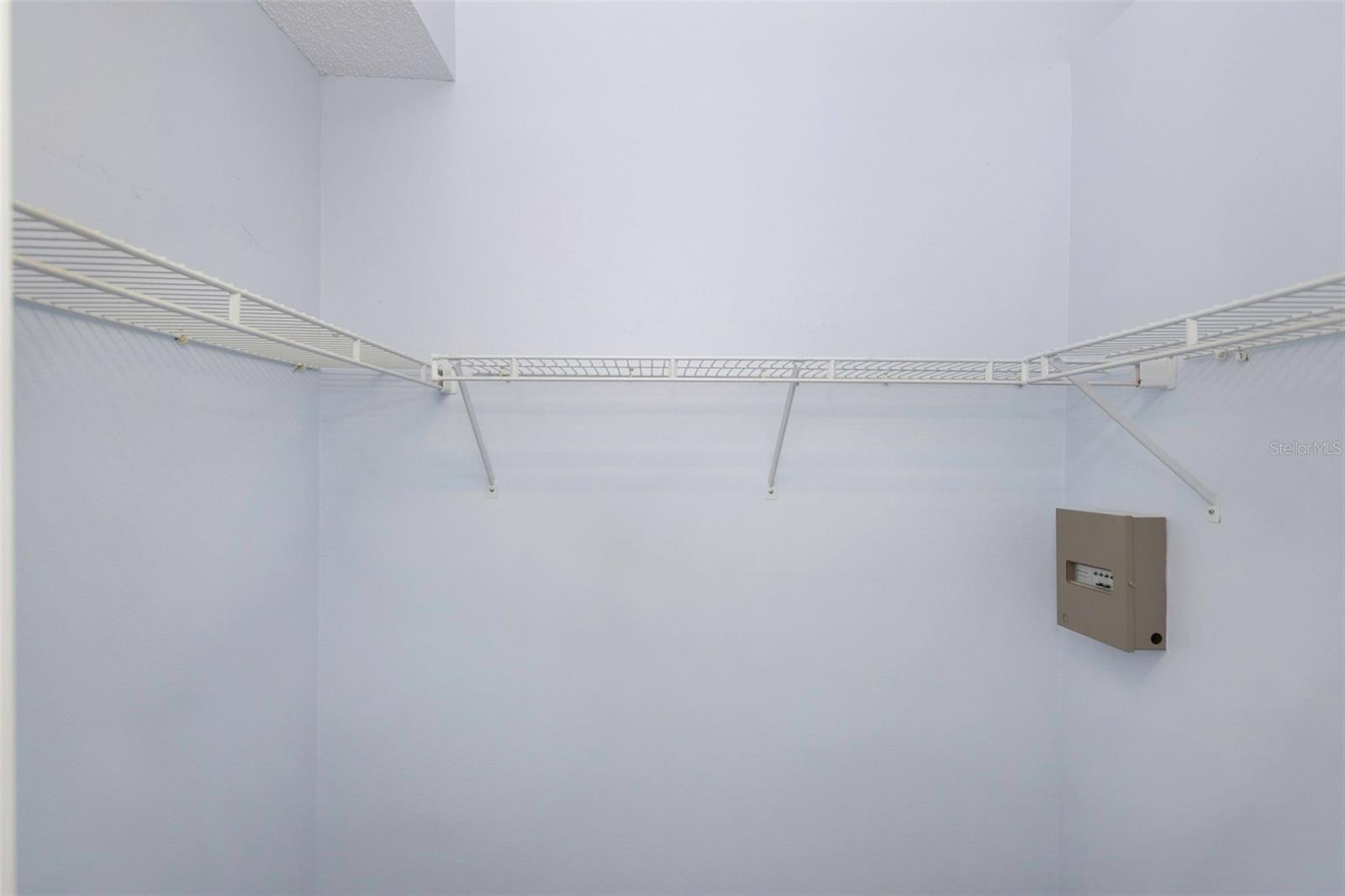 Image 28 of 54 For 3532 Cayman Court