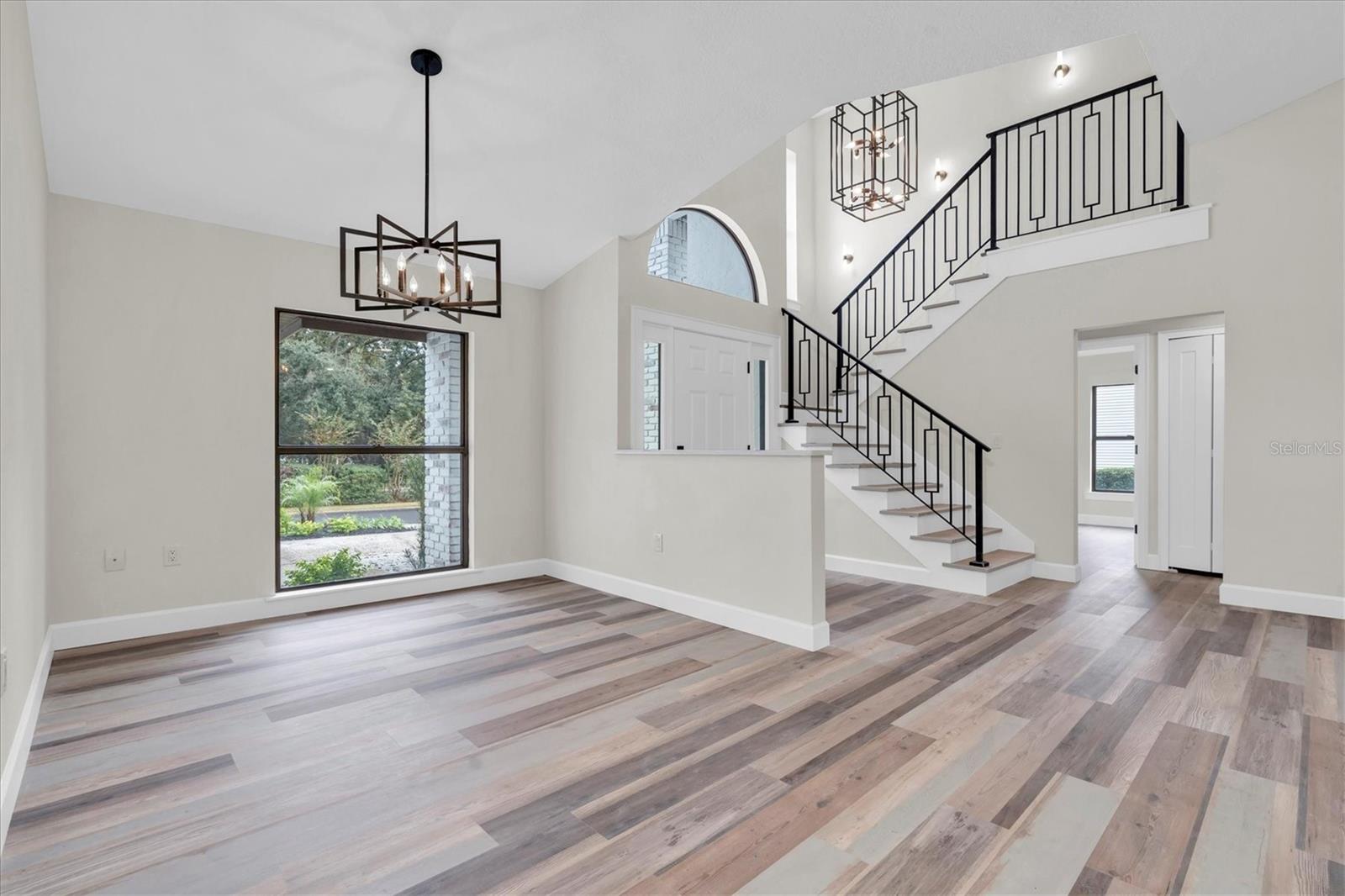 Image 12 of 50 For 1944 Vista View Drive