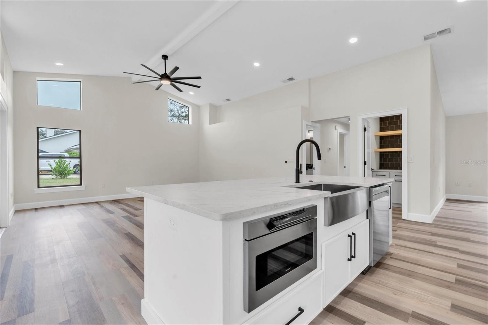 Image 14 of 50 For 1944 Vista View Drive