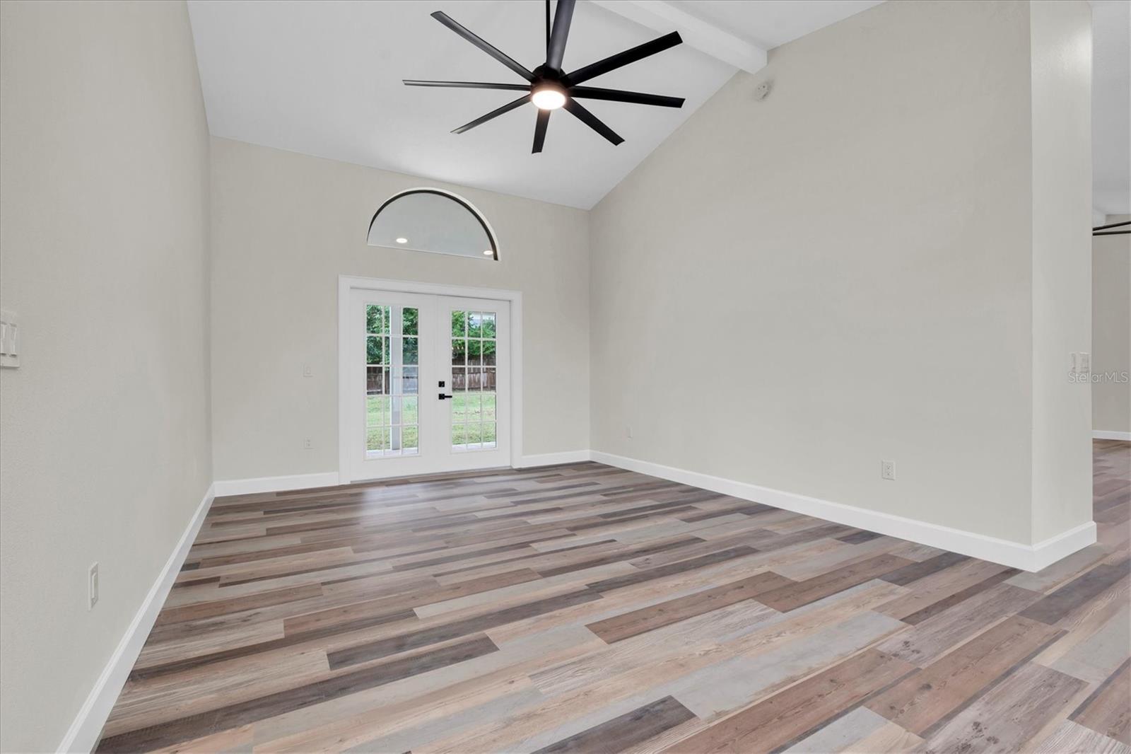 Image 30 of 50 For 1944 Vista View Drive