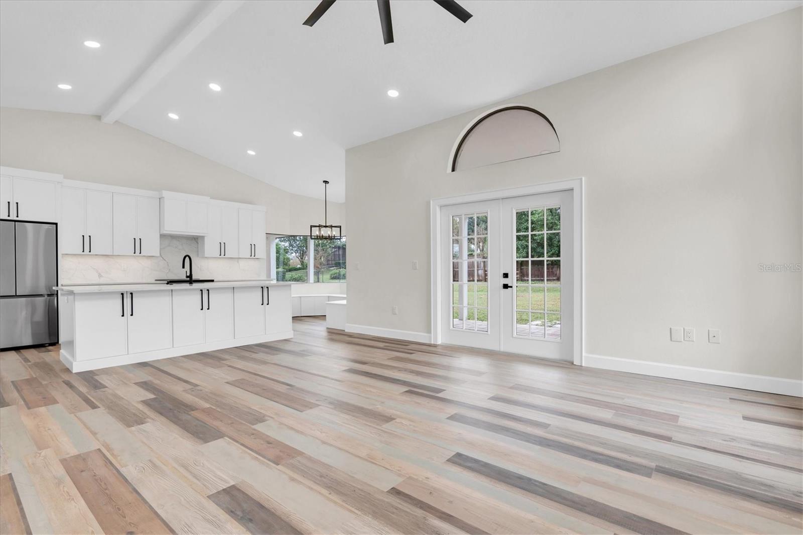 Image 34 of 50 For 1944 Vista View Drive