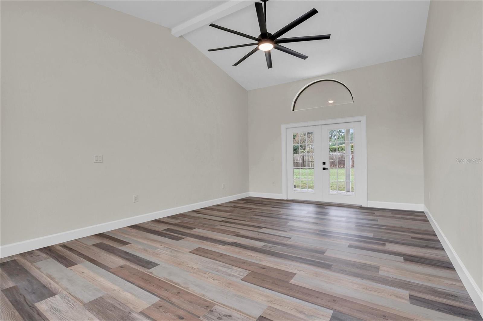 Image 47 of 50 For 1944 Vista View Drive