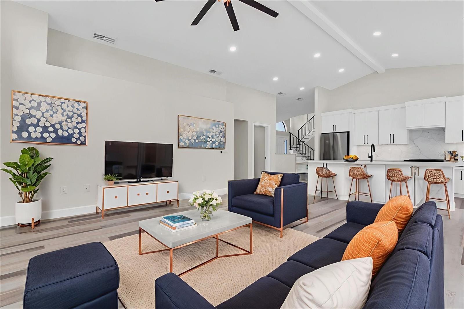 Image 6 of 50 For 1944 Vista View Drive