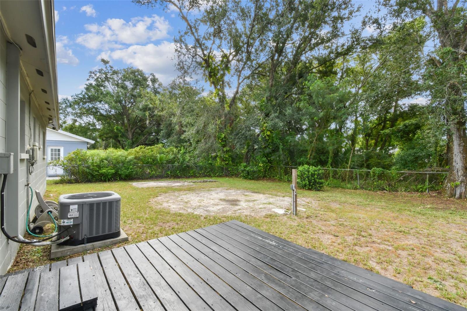 Image 30 of 33 For 4419 Dolphin Drive