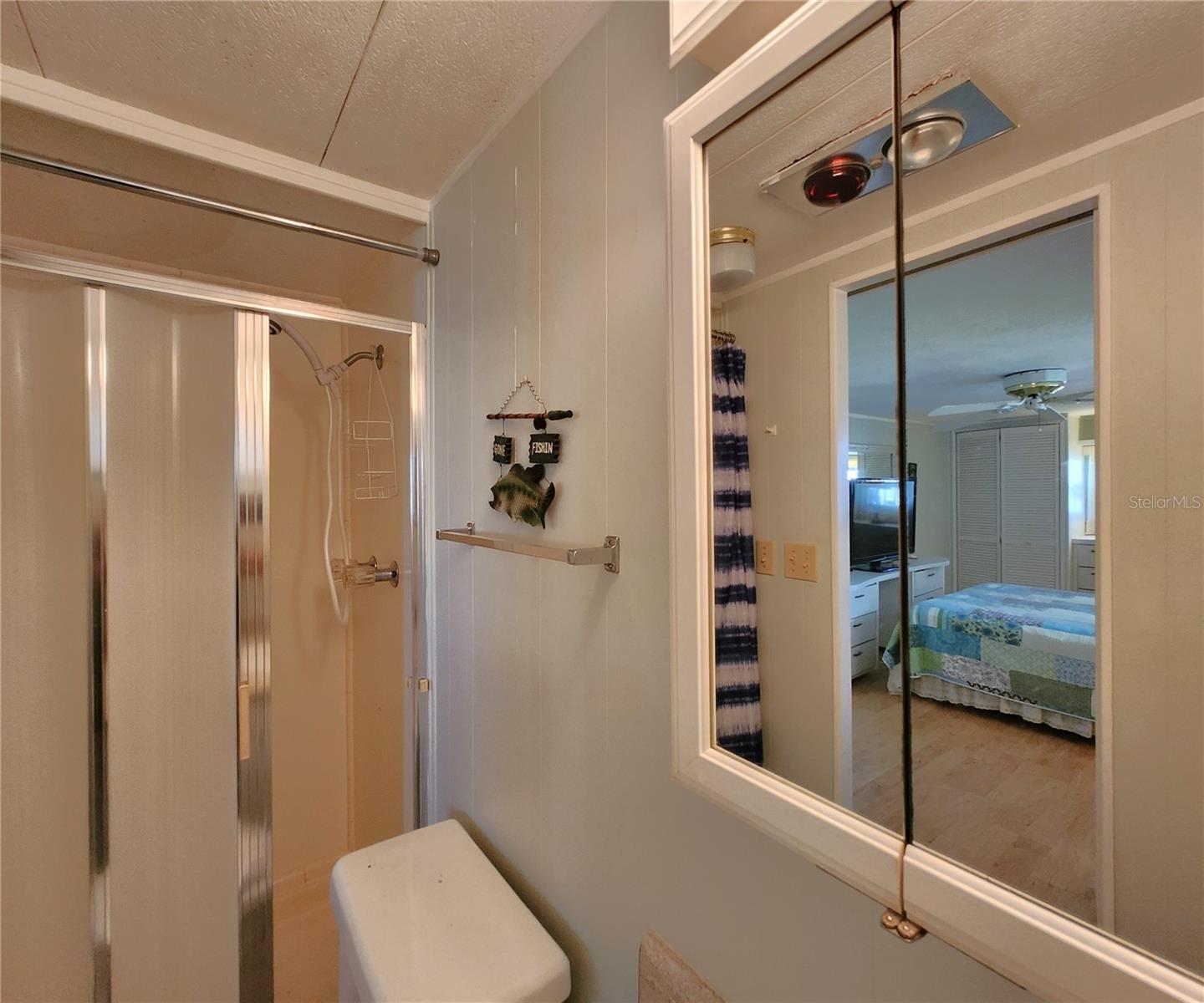 Image 32 of 48 For 608 49th B Avenue Drive E 427