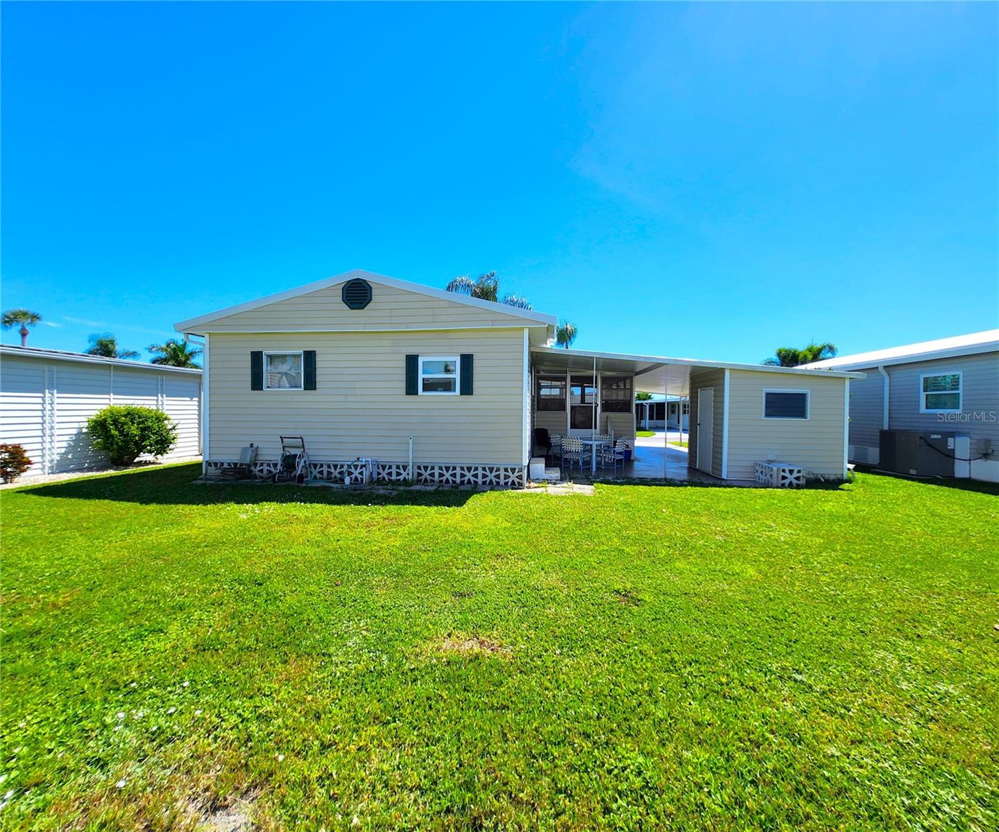 Image 43 of 48 For 608 49th B Avenue Drive E 427