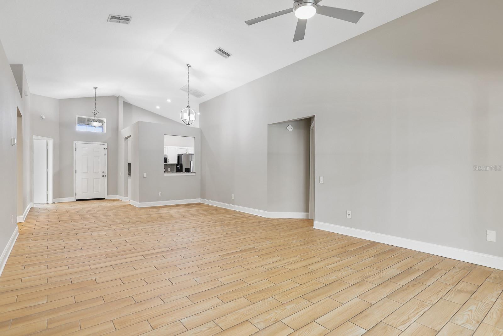 Image 12 of 36 For 4214 Pine Isle Drive